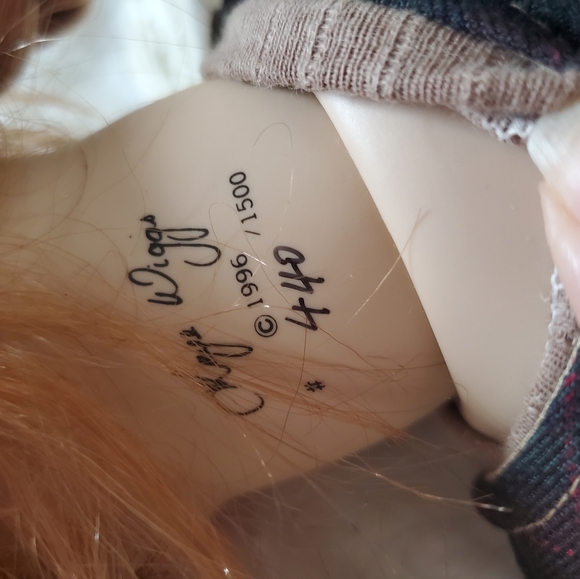 KAYE WIGGS 24 PORCELAIN DOLL - Picture 11 of 16